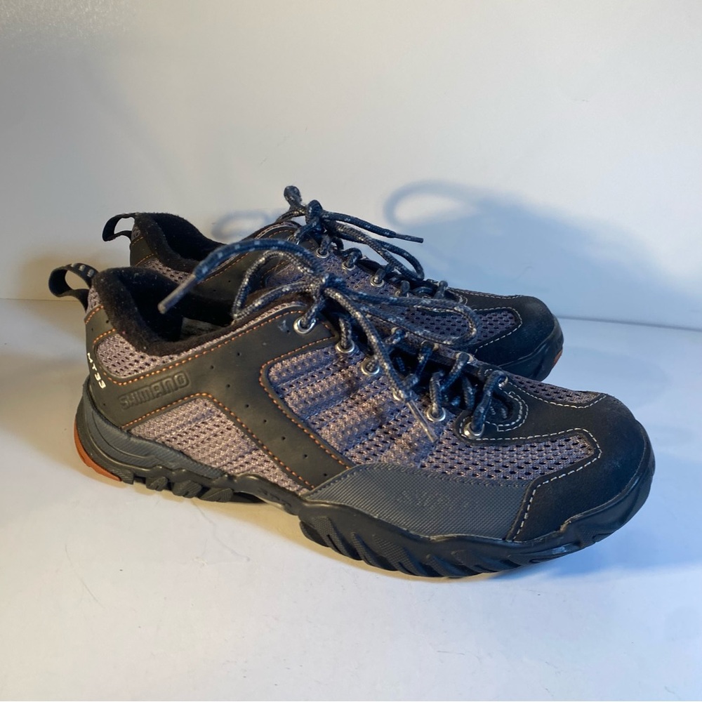 Shimano Peddling MT33 MTB Cycling Shoes 
Size 40 EU